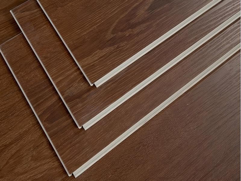 خط إنتاج صفائح أرضيات PVC (SPC/LVT)