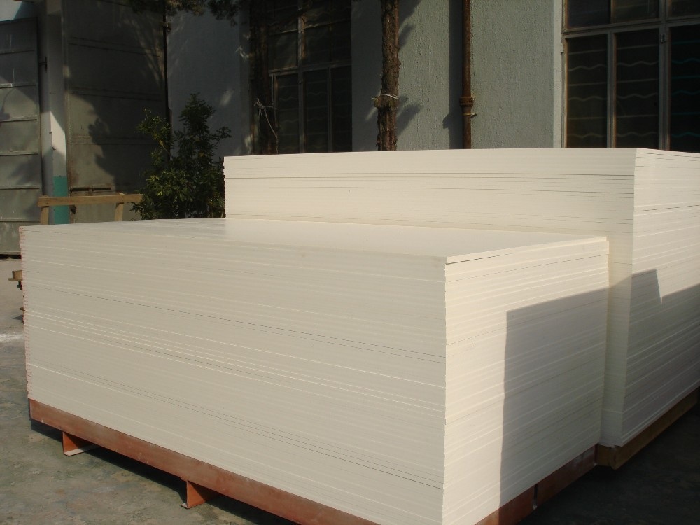 خط إنتاج مواد الأساس لأرضيات PVC/WPC