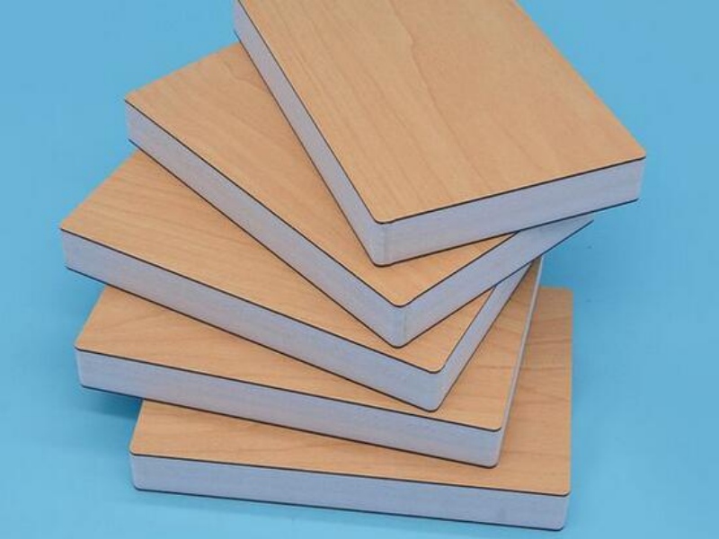 خط إنتاج ألواح الأثاث WPC(PVC+Wood)